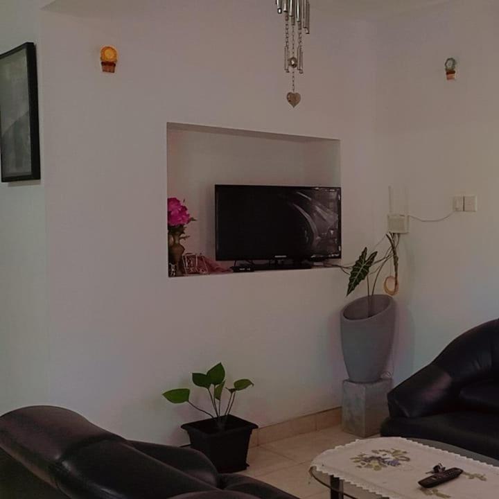 מיריסה Coco One Holiday Inn מראה חיצוני תמונה