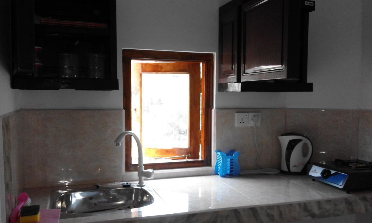 מיריסה Coco One Holiday Inn מראה חיצוני תמונה
